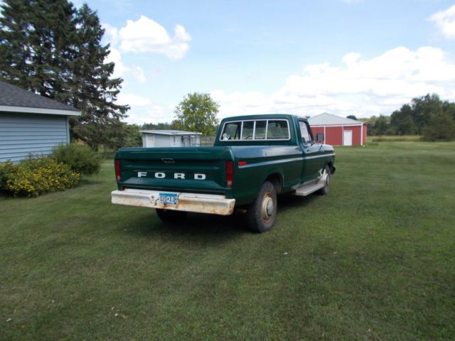 1979 Green Ford F-250 PICK-UP