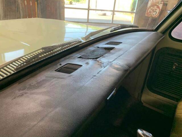 1971 Green Ford F-100 Pickup Truck