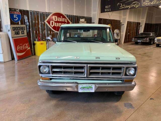 1971 Green Ford F-100 Pickup Truck