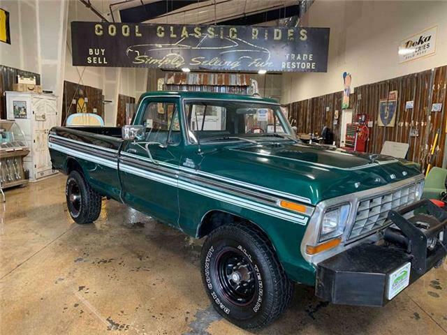 1979 Green Ford F-250 Pickup Truck