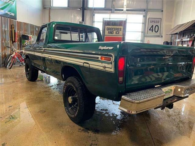 1979 Green Ford F-250 Pickup Truck