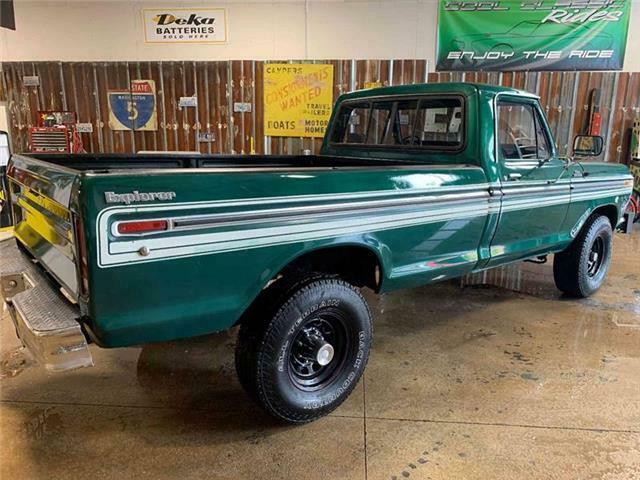 1979 Green Ford F-250 Pickup Truck