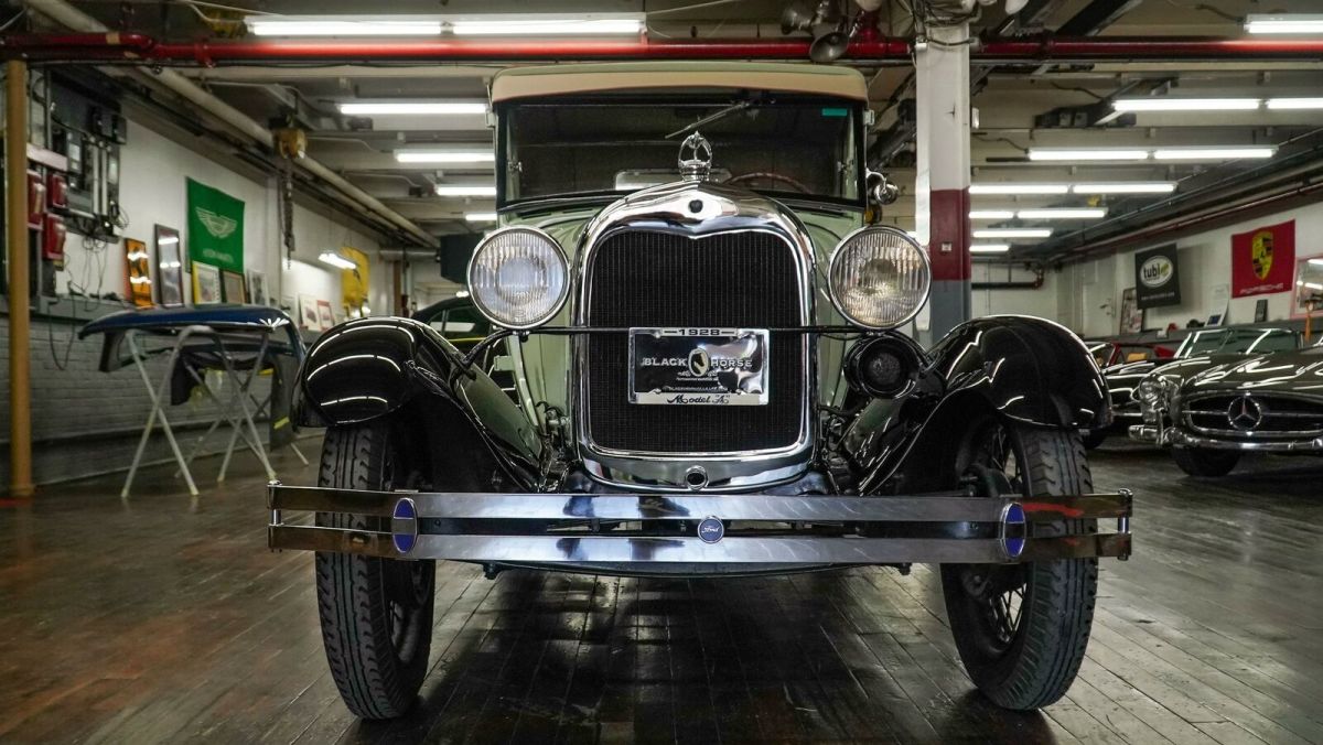 1928 Green Ford Model A --