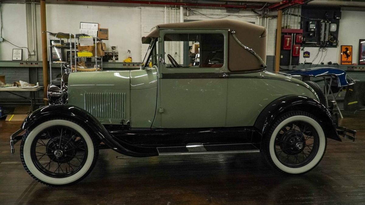 1928 Green Ford Model A --