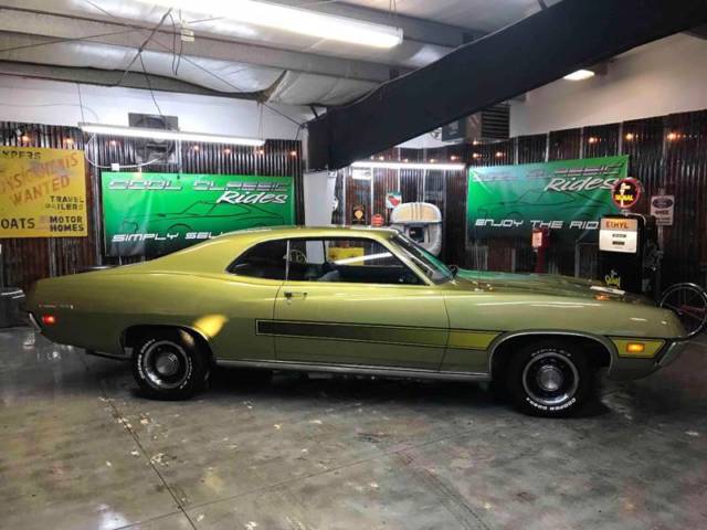 1970 Green Ford Torino Coupe