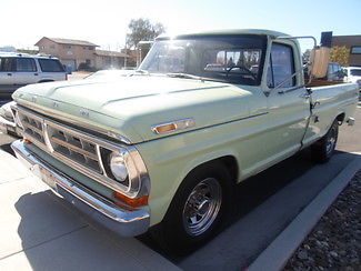 1971 Green Ford F-250 Pickup Truck