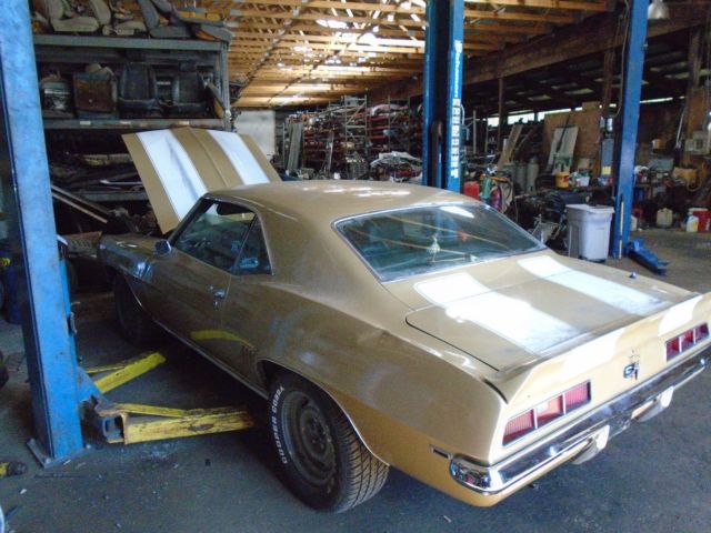 1969 Olympic gold Chevrolet Camaro Coupe