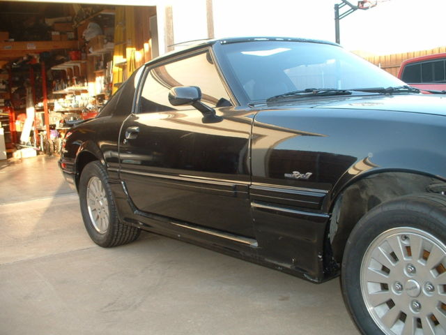 1985 Black Mazda RX-7