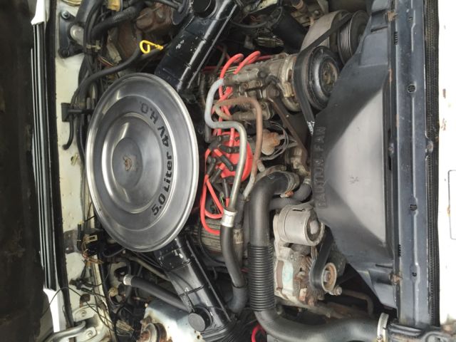 1985 WHITE Ford Mustang Convertible