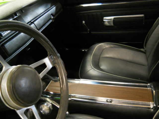 1970 Sublime Green Plymouth Road Runner Coupe