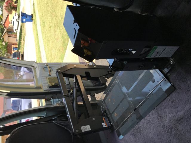 1992 Silver Ford E-Series Van Standard Passenger Van