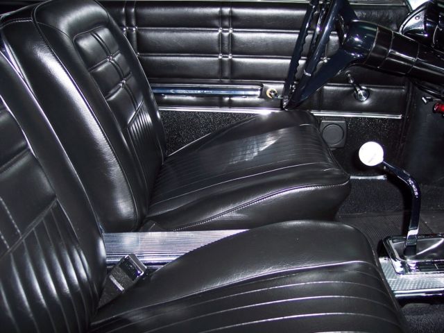 1963 White Chevrolet Impala Coupe