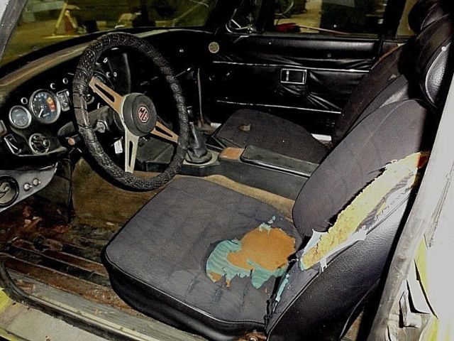 1973 Yellow w/ Black Stripes MG MGB Coupe