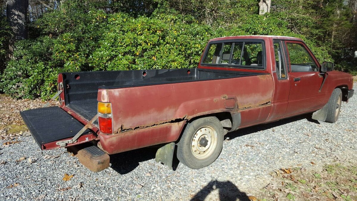 1987 Red Toyota Pickup Extended Cab Pickup