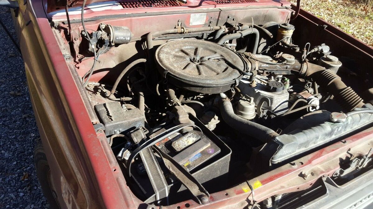 1987 Red Toyota Pickup Extended Cab Pickup