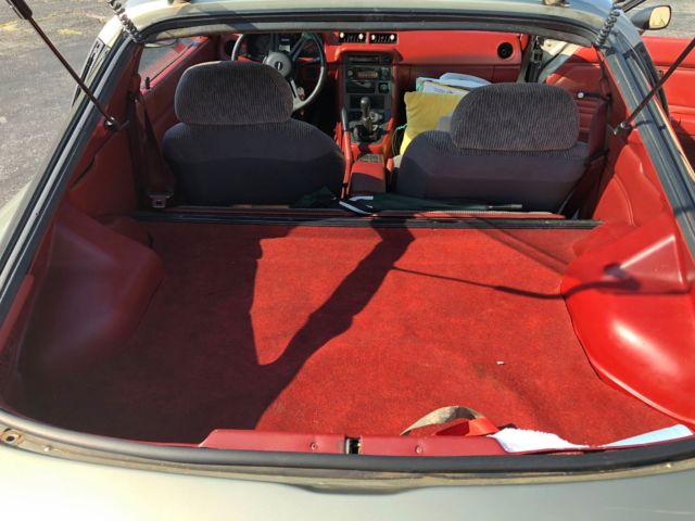 1983 Gold Mazda RX-7 Coupe