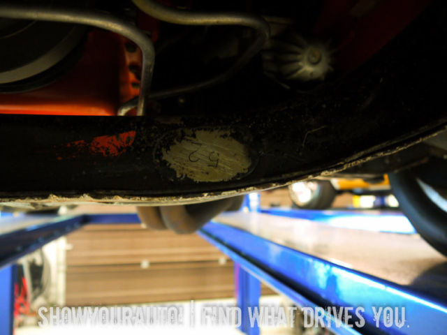 1970 Gold Dodge Challenger --