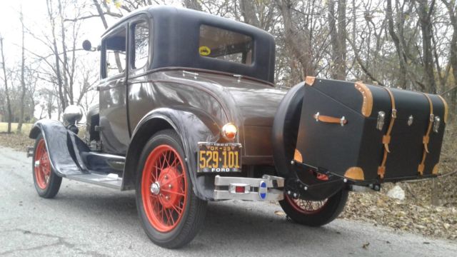 1929 Brown Ford Model A Coupe
