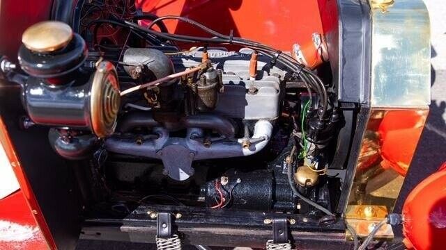 1915 Red Ford Model T --