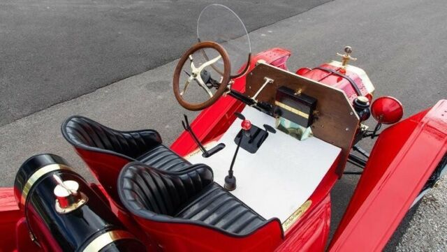 1915 Red Ford Model T --