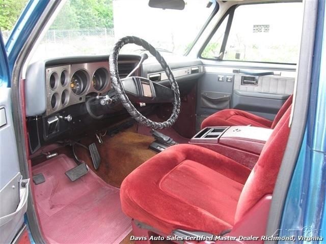 1987 Blue Chevrolet Blazer