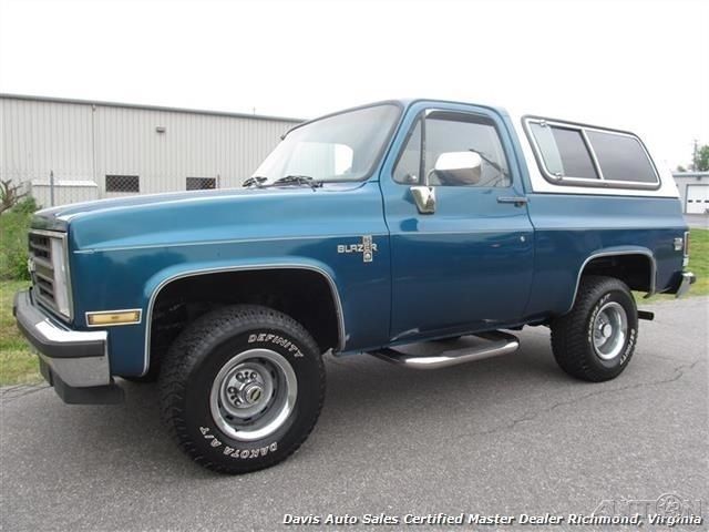 1987 Blue Chevrolet Blazer