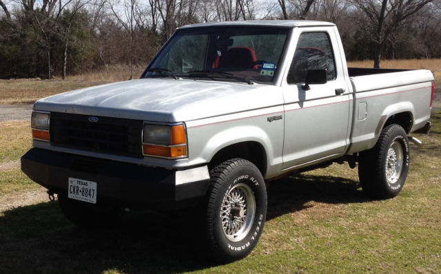 1990 Silver Ford Ranger Standard Cab Pickup