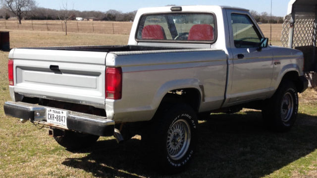 1990 Silver Ford Ranger Standard Cab Pickup