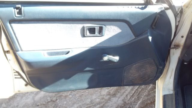 1989 White Honda Civic Sedan