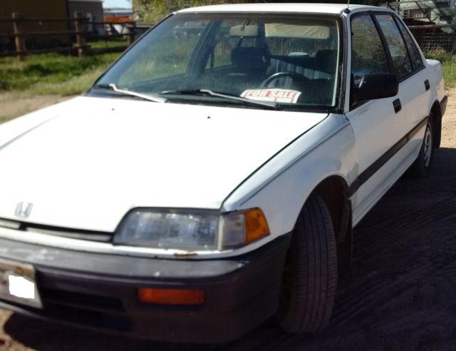 1989 White Honda Civic Sedan