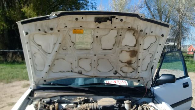 1989 White Honda Civic Sedan