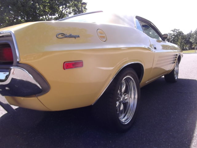 1974 Yellow Dodge Challenger Coupe