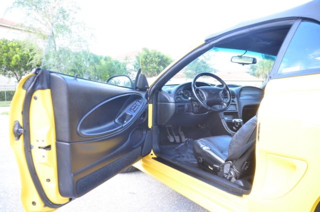 1994 YELLOW Ford Mustang Convertible