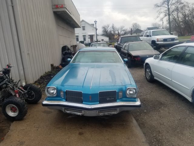 1974 Blue Oldsmobile Cutlass Coupe