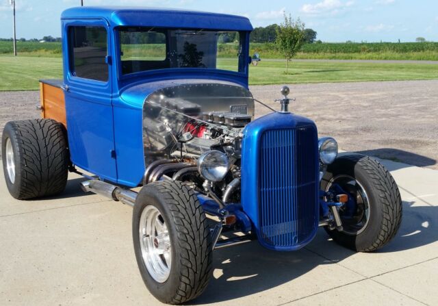 1932 Blue Ford Model T HOT ROD