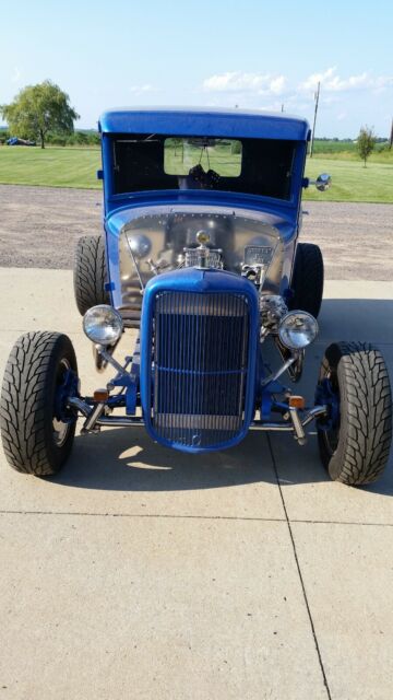1932 Blue Ford Model T HOT ROD