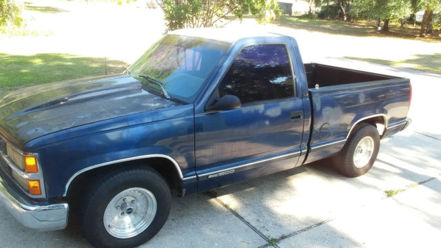 1993 Blue GMC Sierra 1500 Standard Cab Pickup