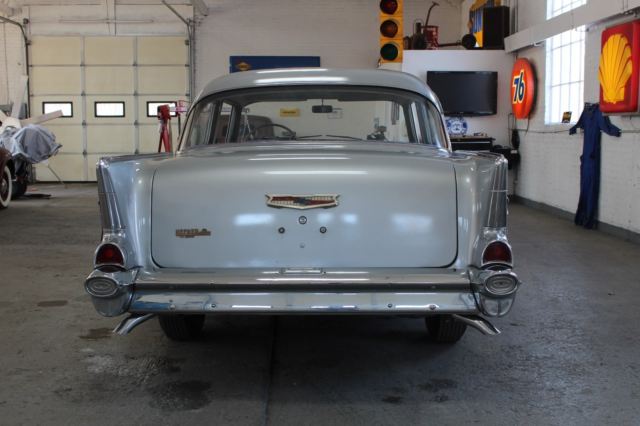 1957 Chevrolet Bel Air/150/210