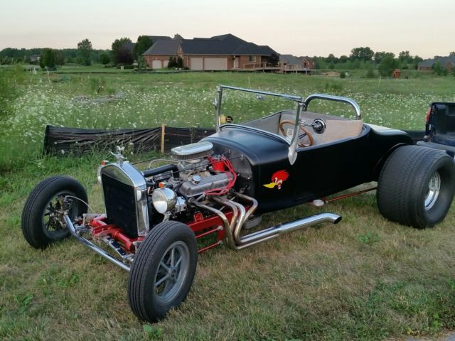 1926 HOT ROD BLACK Ford Model T LIGHTWEIGHT FIBERGLAS