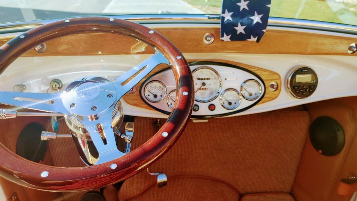 1929 Pearl white/ Tangerine metallic Ford Model A Convertible