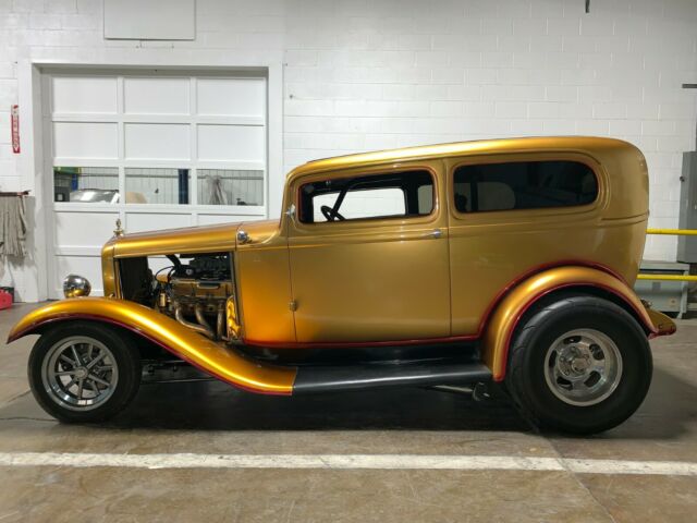 1932 Gold and Maroon Ford Sedan Sedan