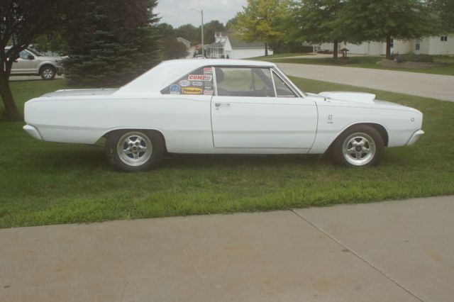 1968 White Dodge Dart Coupe