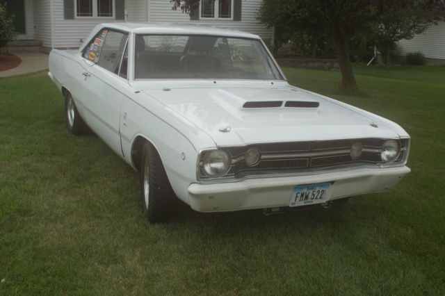 1968 White Dodge Dart Coupe
