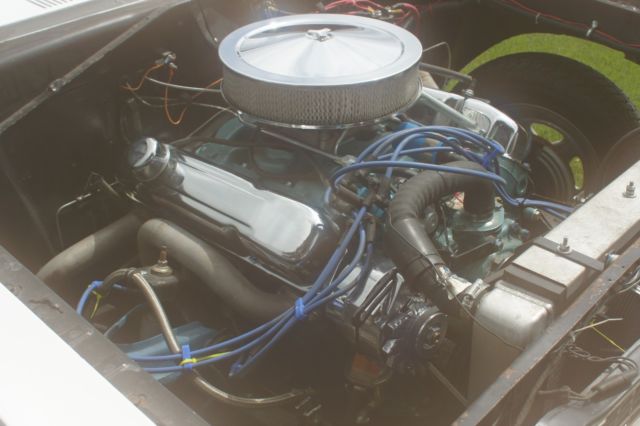 1968 White Dodge Dart Coupe