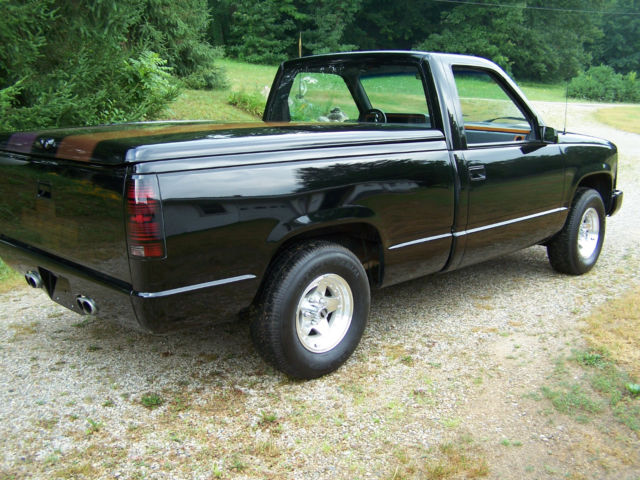 1988 Black custom chameleon trim paint Chevrolet C-10 Short box Fleet Side