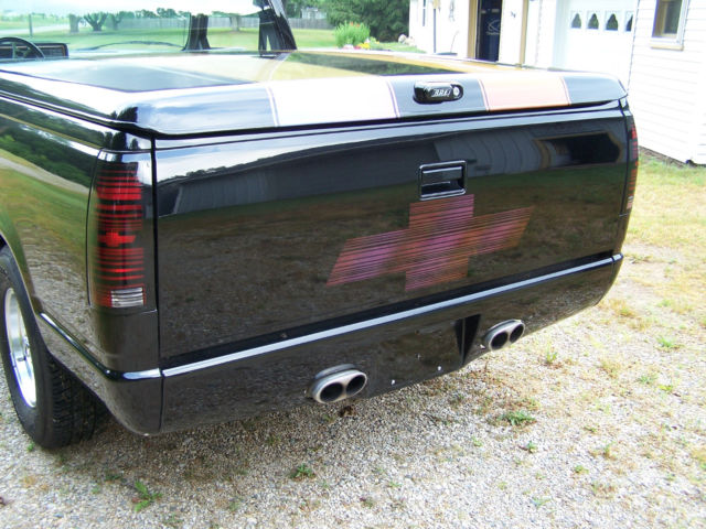 1988 Black custom chameleon trim paint Chevrolet C-10 Short box Fleet Side