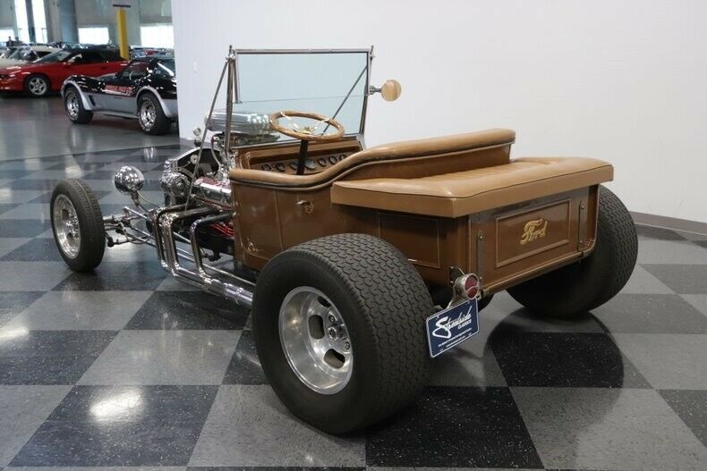 1924 Chocolate Ford T-Bucket Roadster