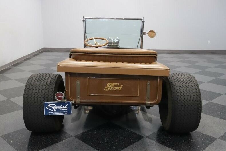 1924 Chocolate Ford T-Bucket Roadster