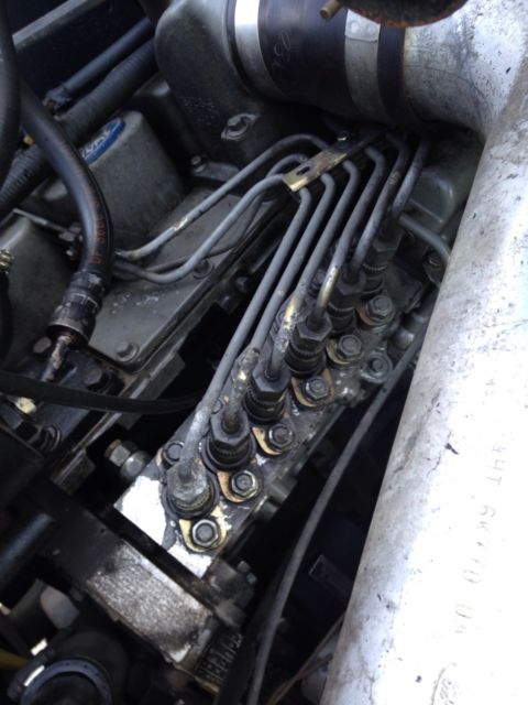 1995 White Ford F 800 cab&sleeper