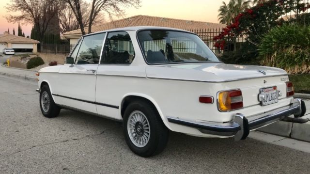 1974 White chamonix BMW 2002